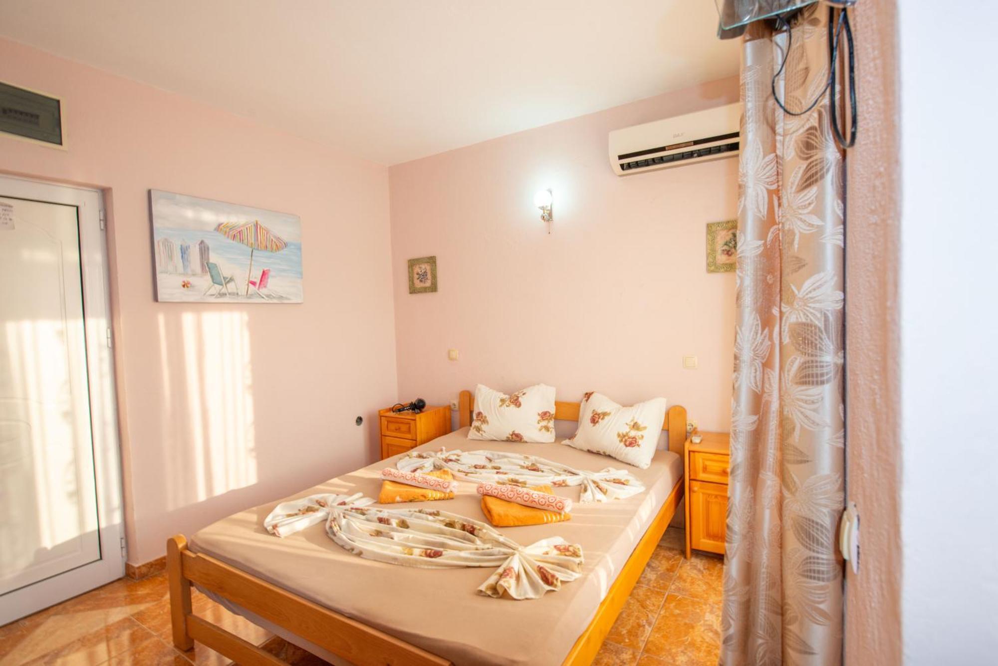 Apartments And Bungalow Casa Palma Ulcinj Camera foto