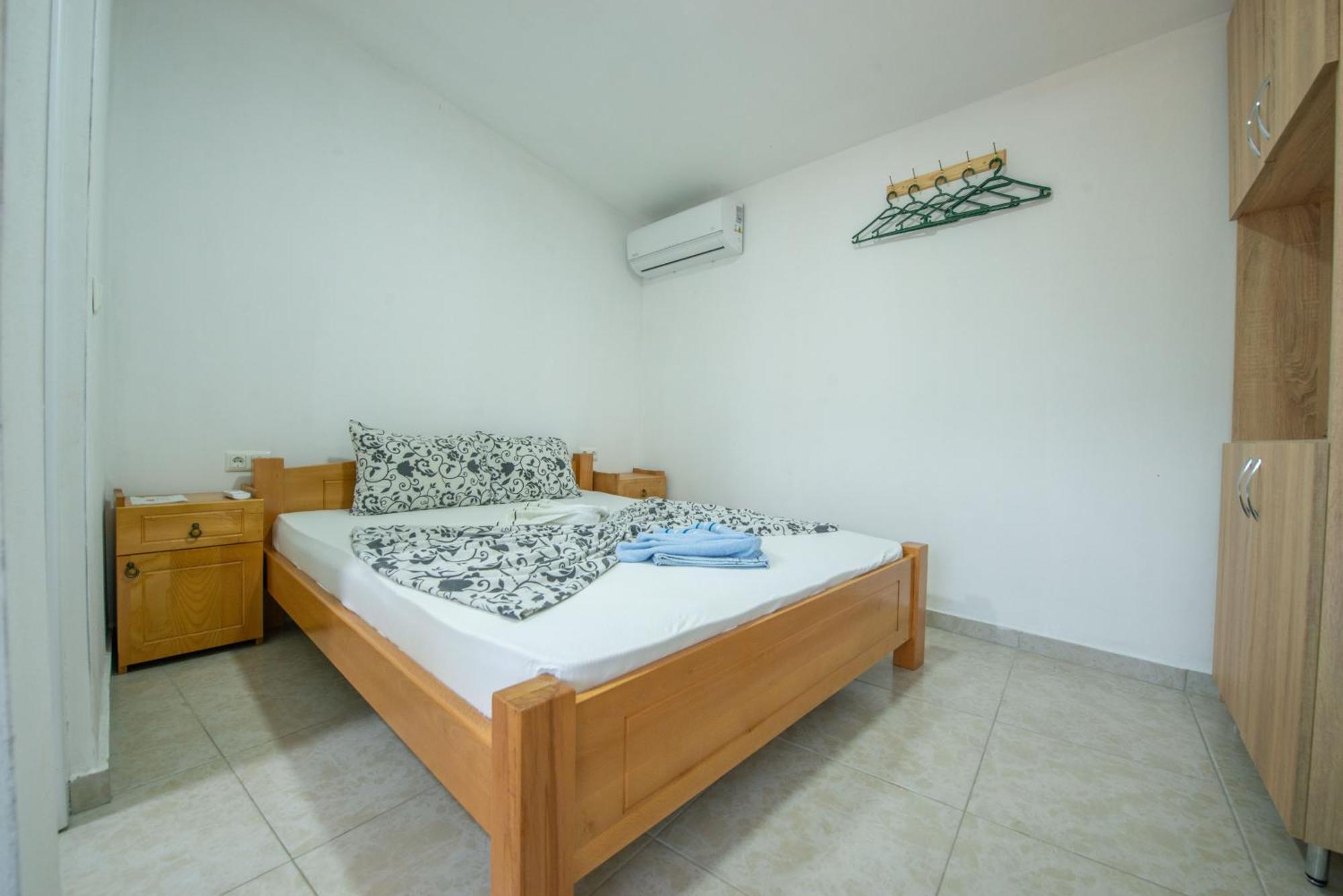 Apartments And Bungalow Casa Palma Ulcinj Esterno foto