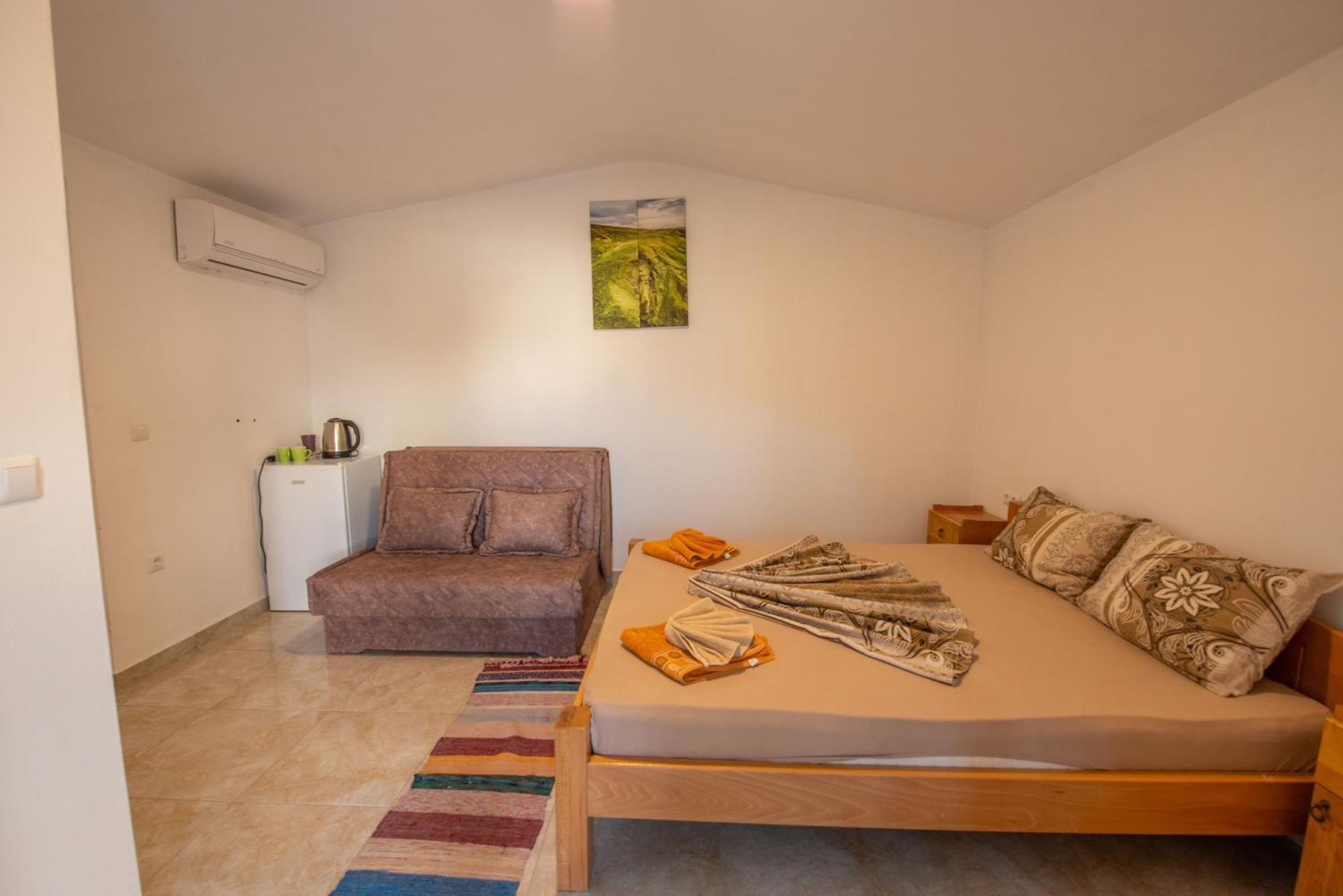 Apartments And Bungalow Casa Palma Ulcinj Esterno foto